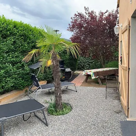 Appartement Avec Jardin Prive Greoux Les Bains Au Bord Du Verdon Exterior photo