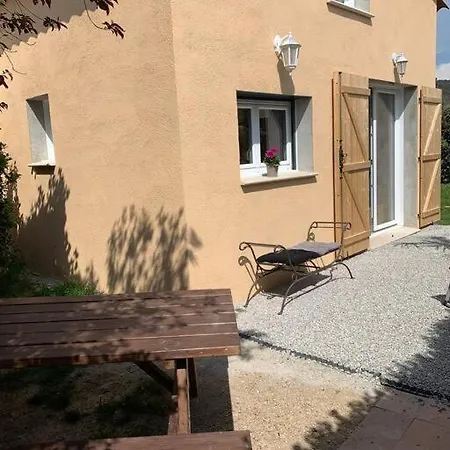 Appartement Avec Jardin Prive Greoux Les Bains Au Bord Du Verdon Exterior photo